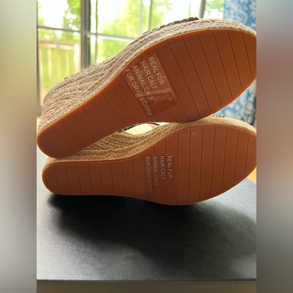 Kenneth Cole espadrille wedge shoe animal print size 7.5 - Picture 5 of 7